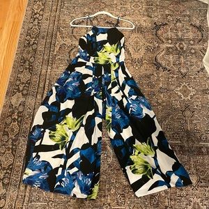 1. State wide leg cropped jumpsuit